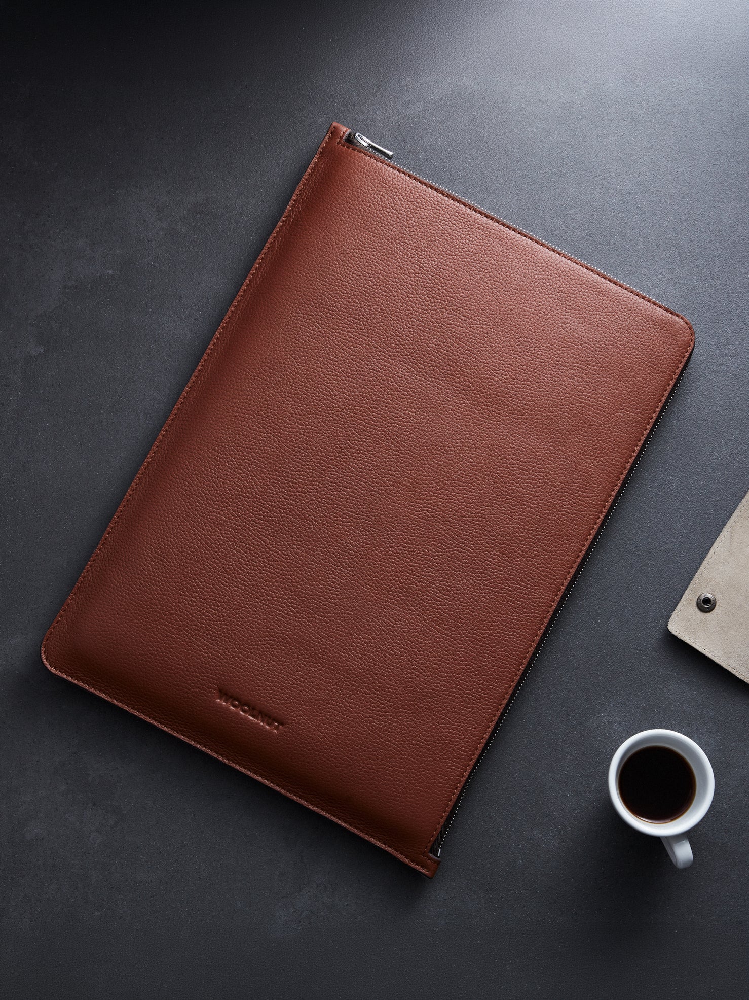 Woolnut Leather Folio for 15" MacBook - Cognac
