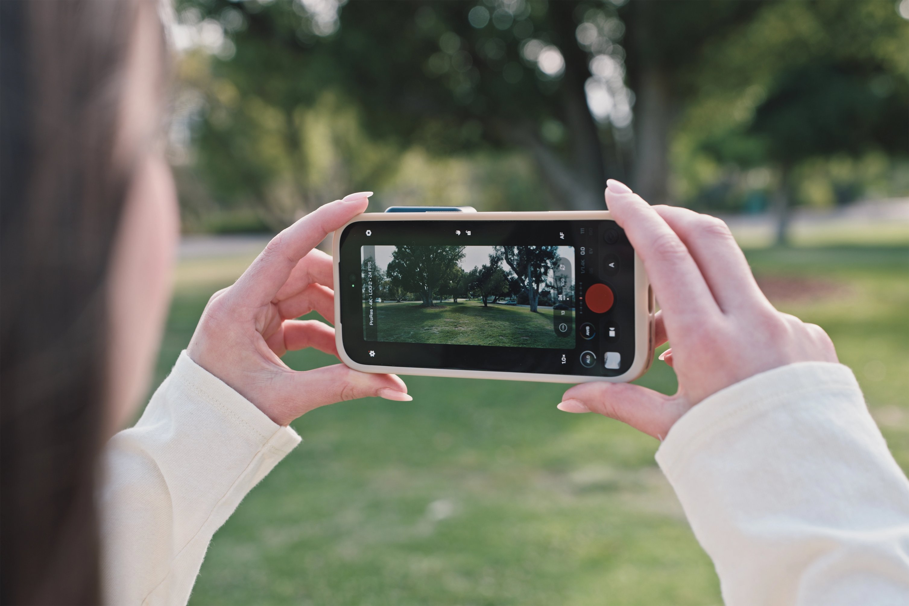 Moment T-Series Mobile Lens II Anamorphic Natural - 1.33x