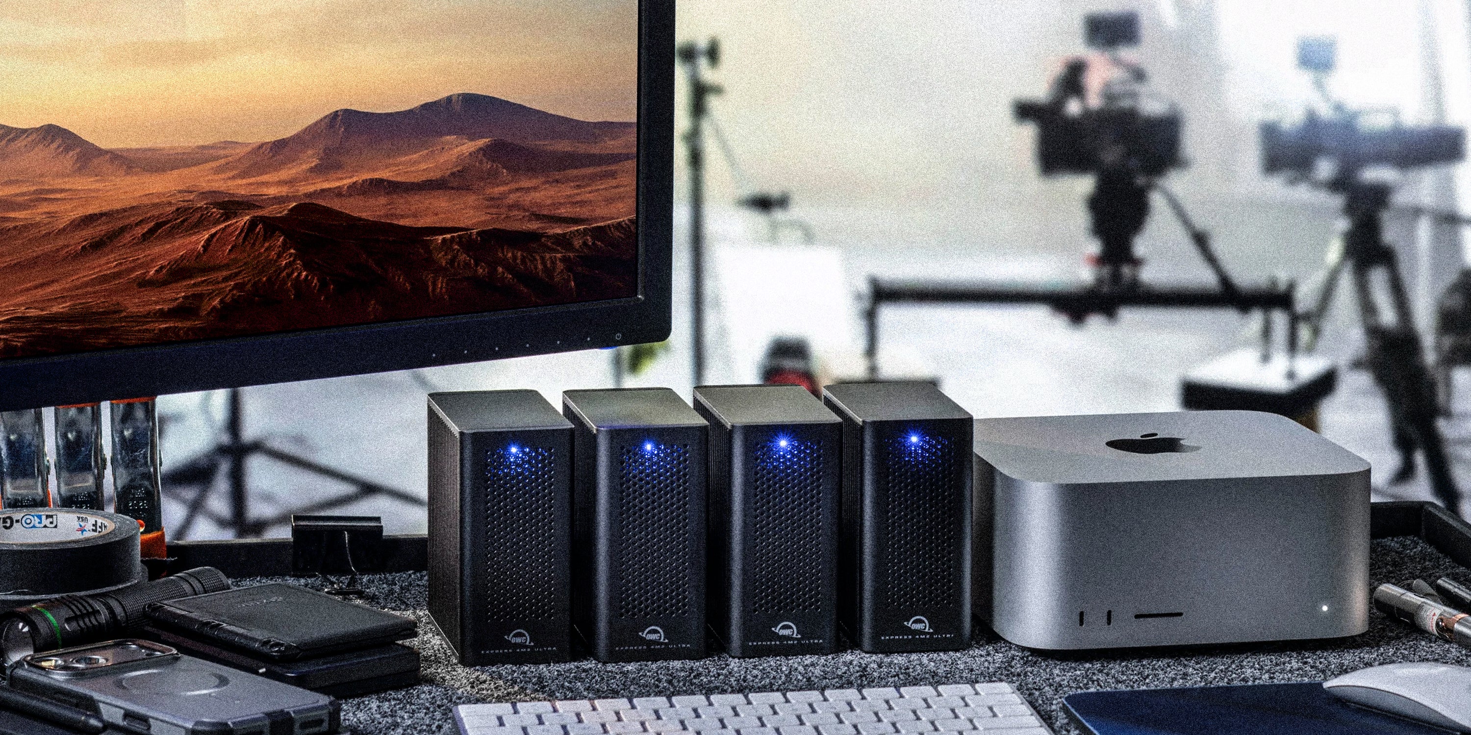OWC 32TB Express 4M2 Ultra Thunderbolt 5 M.2 NVMe SSD Enclosure with Softraid